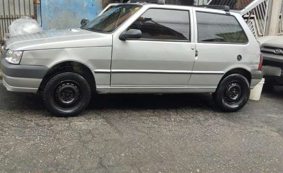 FIAT-UNO-2012