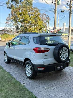 FORD-ECOSPORT-2020