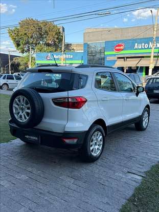 FORD-ECOSPORT-2020