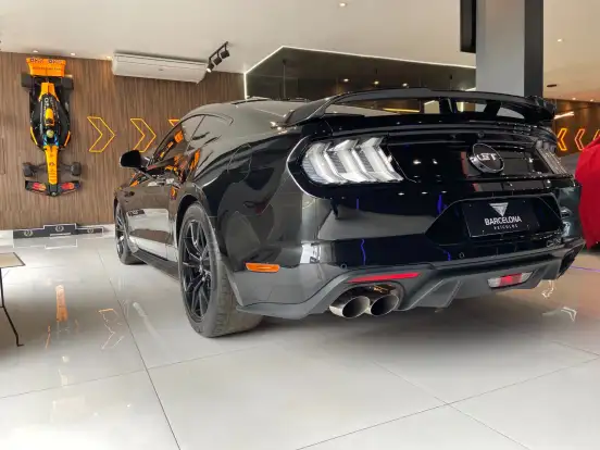FORD-MUSTANG-2020