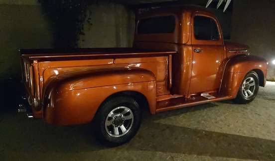 FORD-F-100-1950