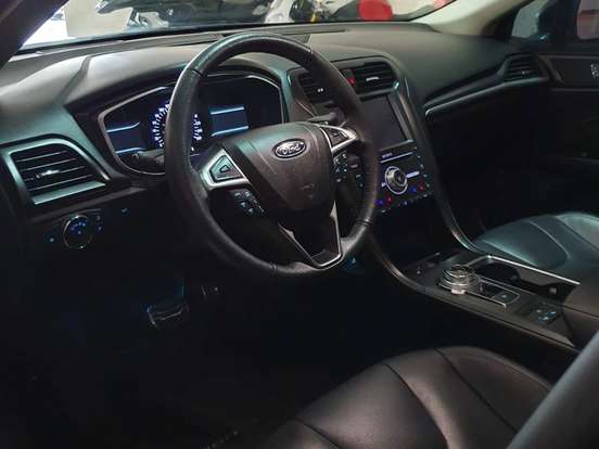 FORD-FUSION-2.0 TITANIUM AWD 16V GASOLINA 4P AUTOMÁTICO FORD-FUSION-2018