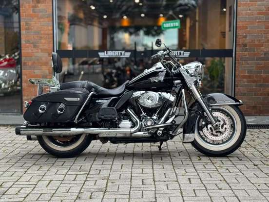 HARLEY-DAVIDSON-ROAD KING CLASSIC HARLEY-DAVIDSON-ROAD KING CLASSIC-2013