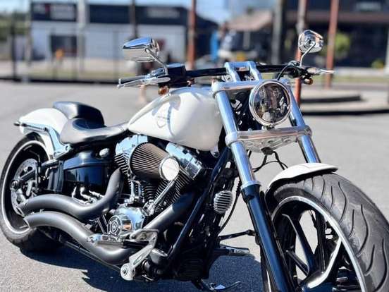 HARLEY-DAVIDSON-SOFTAIL BREAKOUT HARLEY-DAVIDSON-SOFTAIL BREAKOUT-2016