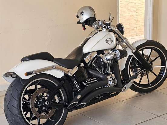 HARLEY-DAVIDSON-SOFTAIL BREAKOUT HARLEY-DAVIDSON-SOFTAIL BREAKOUT-2016