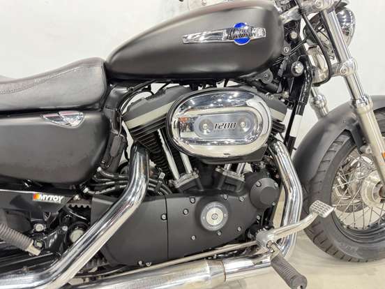 HARLEY-DAVIDSON-SPORTSTER 1200 CUSTOM CB LIMITED-2013