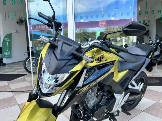 HONDA CB 300F TWISTER ABS HONDA CB 300F TWISTER ABS