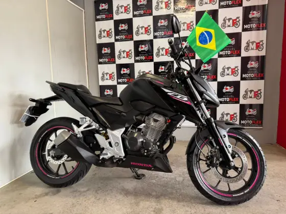 HONDA CB 300F TWISTER CBS HONDA CB 300F TWISTER CBS