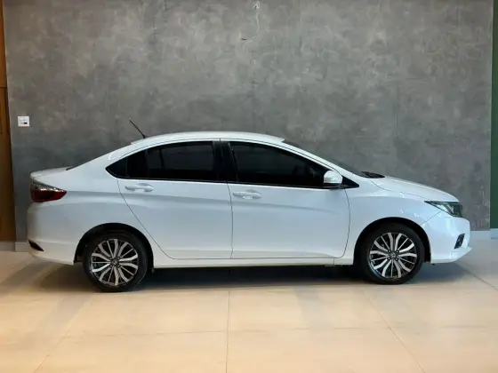 HONDA CITY 1.5 LX 16V FLEX 4P AUTOMÁTICO HONDA CITY 1.5 LX 16V FLEX 4P AUTOMÁTICO