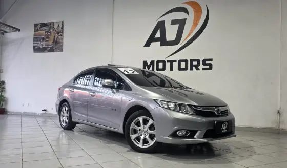 HONDA CIVIC 1.8 EXS 16V FLEX 4P AUTOMÁTICO HONDA CIVIC 1.8 EXS 16V FLEX 4P AUTOMÁTICO