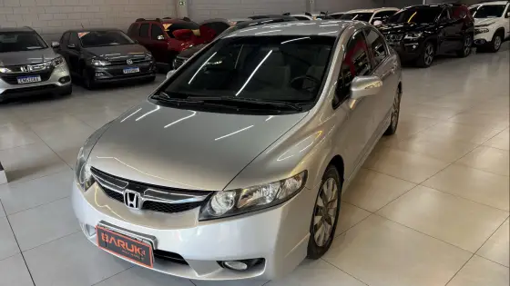 HONDA CIVIC 1.8 LXL 16V FLEX 4P MANUAL HONDA CIVIC 1.8 LXL 16V FLEX 4P MANUAL