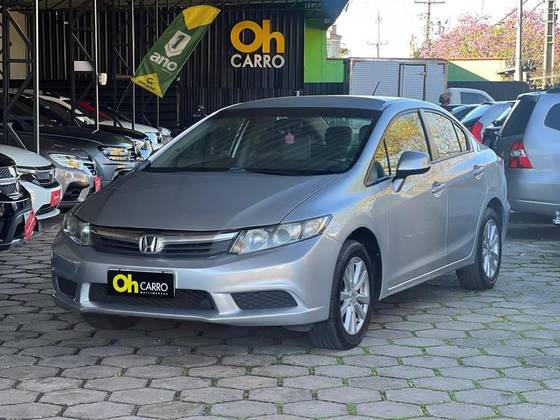 HONDA CIVIC 1.8 LXS 16V FLEX 4P AUTOMÁTICO