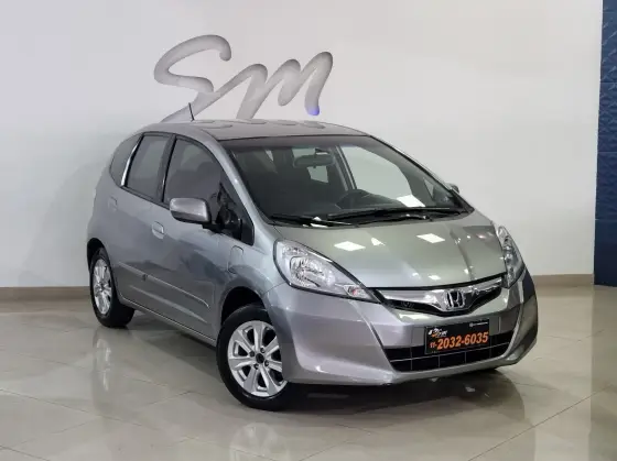 HONDA FIT 1.4 LX 16V FLEX 4P MANUAL HONDA FIT 1.4 LX 16V FLEX 4P MANUAL