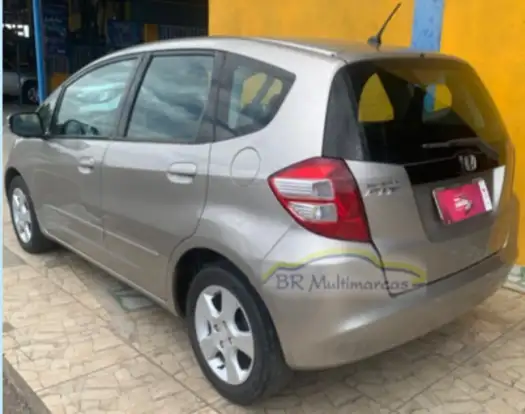 HONDA-FIT-2011