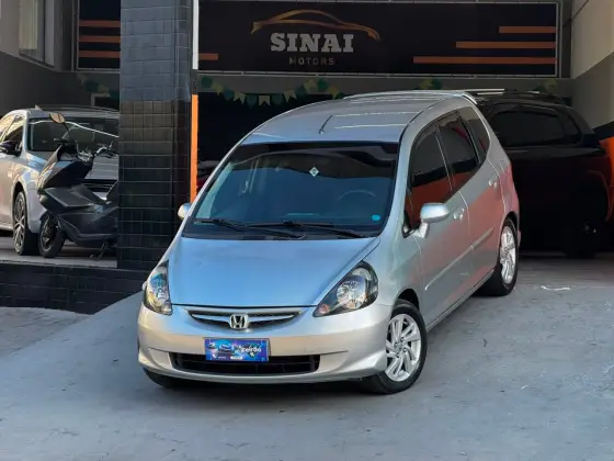 HONDA FIT 1.4 LX 8V FLEX 4P MANUAL HONDA FIT 1.4 LX 8V FLEX 4P MANUAL