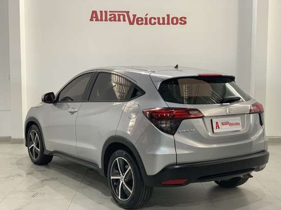 HONDA-HR-V-1.8 16V FLEX LX 4P AUTOMÁTICO HONDA-HR-V-2018