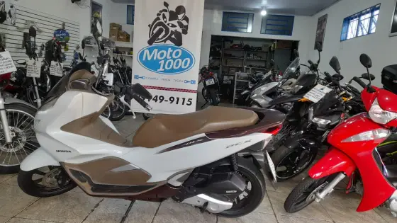 HONDA PCX DLX HONDA PCX DLX