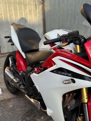 HONDA-CBR 600F HONDA-CBR 600F-2012