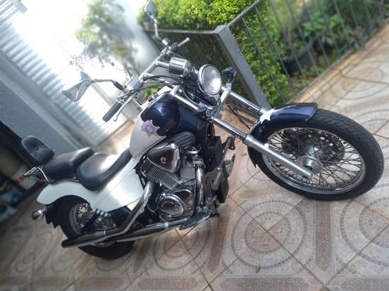 HONDA-SHADOW 600C VT-2000