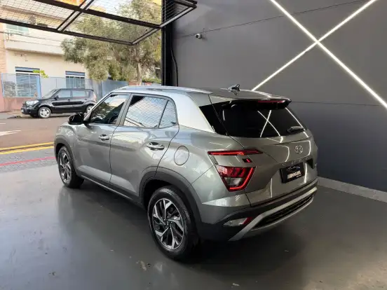 HYUNDAI-CRETA-2022