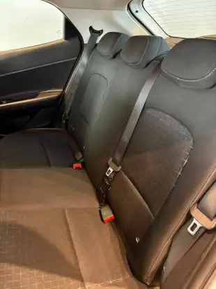 HYUNDAI-HB20-2024