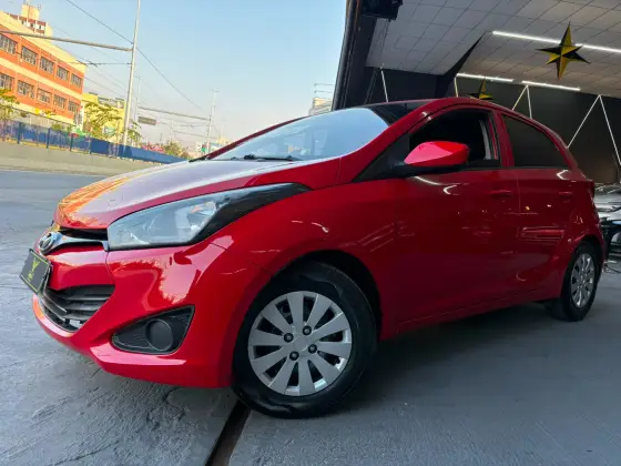HYUNDAI HB20 1.0 COMFORT 12V FLEX 4P MANUAL HYUNDAI HB20 1.0 COMFORT 12V FLEX 4P MANUAL