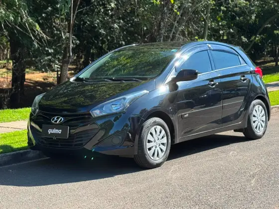 HYUNDAI HB20 1.6 COMFORT PLUS 16V FLEX 4P MANUAL HYUNDAI HB20 1.6 COMFORT PLUS 16V FLEX 4P MANUAL