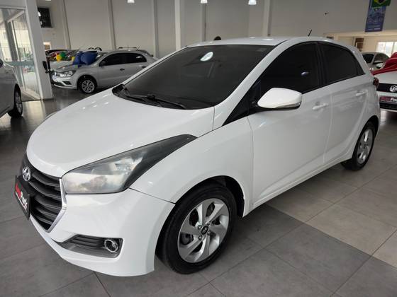 HYUNDAI HB20 1.0 COMFORT 12V FLEX 4P MANUAL