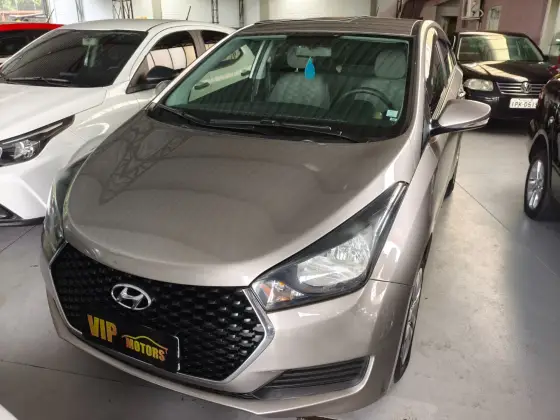 HYUNDAI HB20S 1.6 COMFORT PLUS 16V FLEX 4P MANUAL HYUNDAI HB20S 1.6 COMFORT PLUS 16V FLEX 4P MANUAL