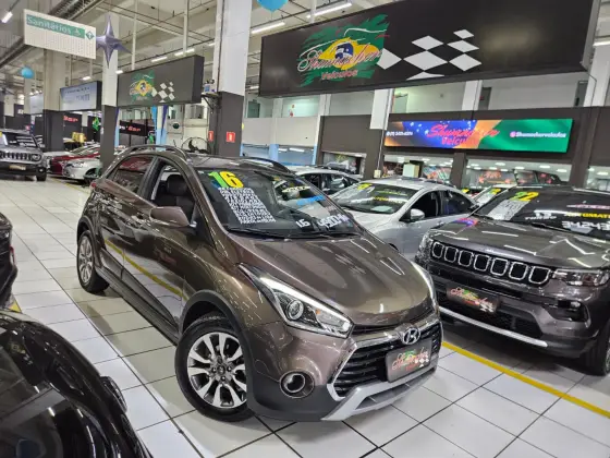 HYUNDAI HB20X 1.6 16V PREMIUM FLEX 4P AUTOMÁTICO