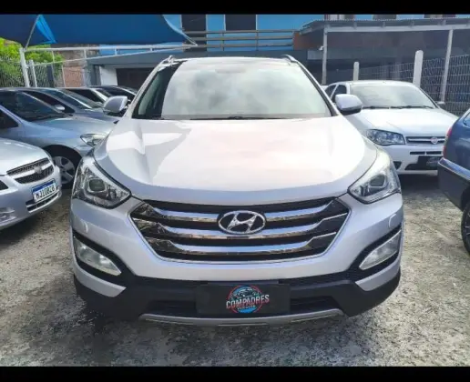HYUNDAI SANTA FÉ 3.3 MPFI 4X4 7 LUGARES V6 270CV GASOLINA 4P AUTOMÁTICO HYUNDAI SANTA FÉ 3.3 MPFI 4X4 7 LUGARES V6 270CV GASOLINA 4P AUTOMÁTICO