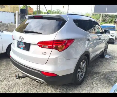 HYUNDAI-SANTA FÉ-3.3 MPFI 4X4 7 LUGARES V6 270CV GASOLINA 4P AUTOMÁTICO HYUNDAI-SANTA FÉ-2014