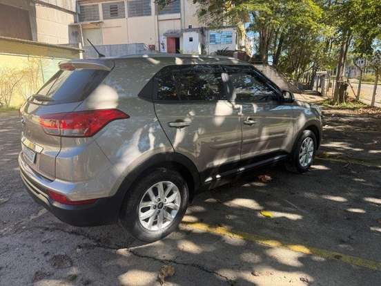 HYUNDAI-CRETA-2021