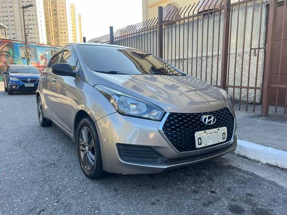 HYUNDAI HB20 1.0 UNIQUE 12V FLEX 4P MANUAL