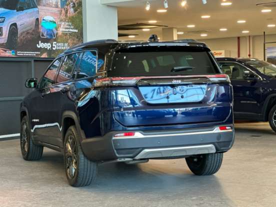 JEEP-COMMANDER-2026