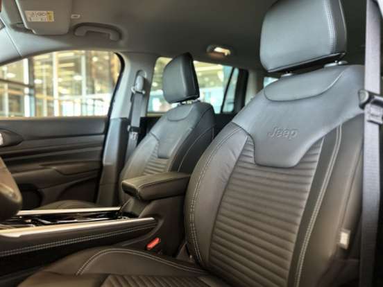 JEEP-COMMANDER-2026