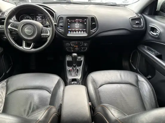 JEEP-COMPASS-2.0 16V FLEX LONGITUDE AUTOMÁTICO JEEP-COMPASS-2017
