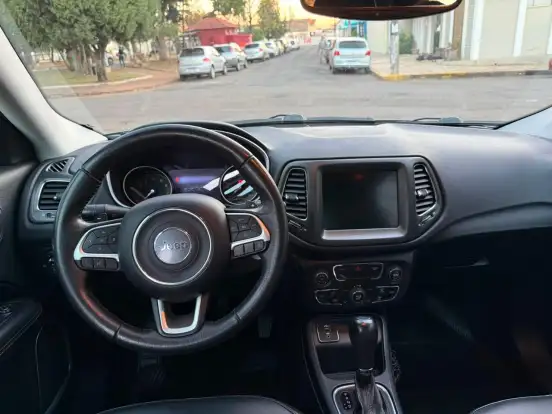 JEEP-COMPASS-2020