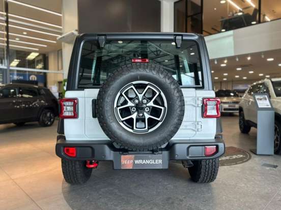 JEEP-WRANGLER-2025