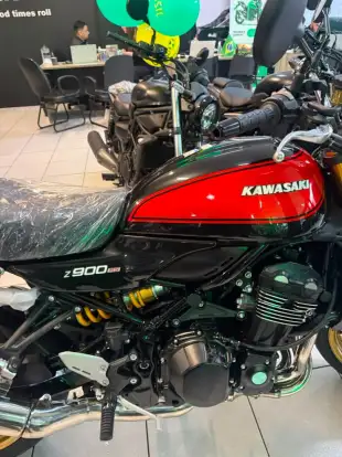 KAWASAKI-Z900RS SE-2026