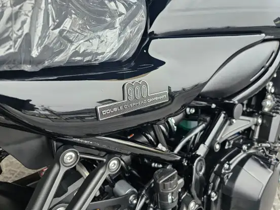 KAWASAKI-Z900RS-2026
