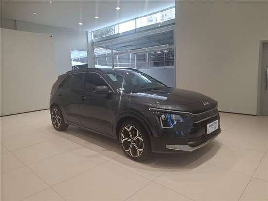 KIA-NIRO-2022