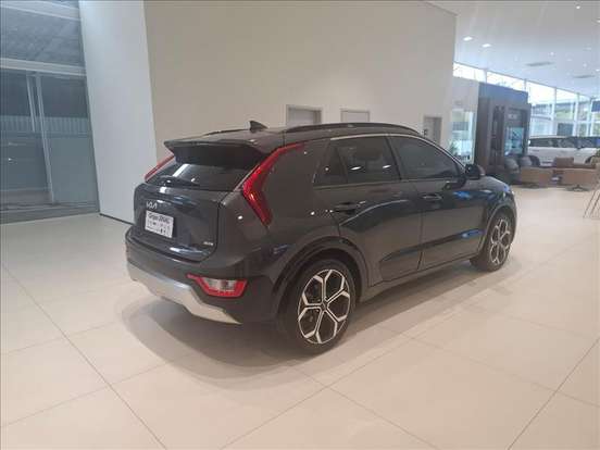KIA-NIRO-2022