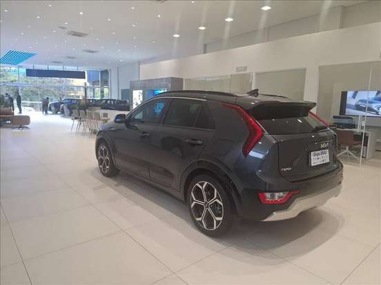 KIA-NIRO-2022