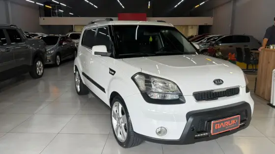 KIA SOUL 1.6 EX 16V FLEX 4P AUTOMÁTICO KIA SOUL 1.6 EX 16V FLEX 4P AUTOMÁTICO