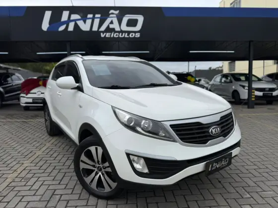 KIA SPORTAGE 2.0 LX 4X2 16V FLEX 4P AUTOMÁTICO KIA SPORTAGE 2.0 LX 4X2 16V FLEX 4P AUTOMÁTICO