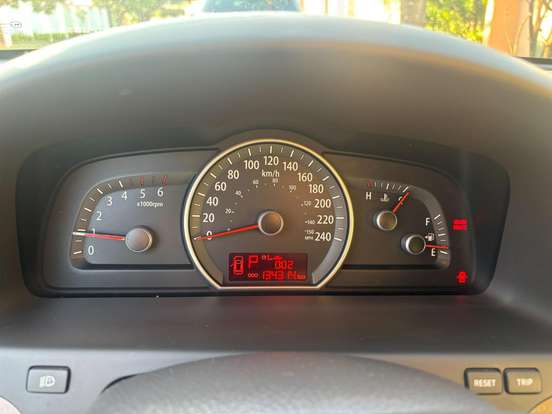 KIA-MOHAVE-2011