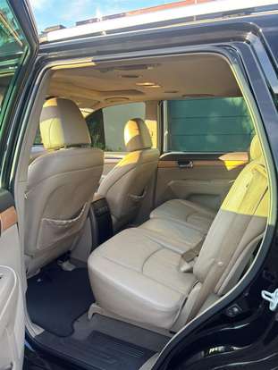 KIA-MOHAVE-2011