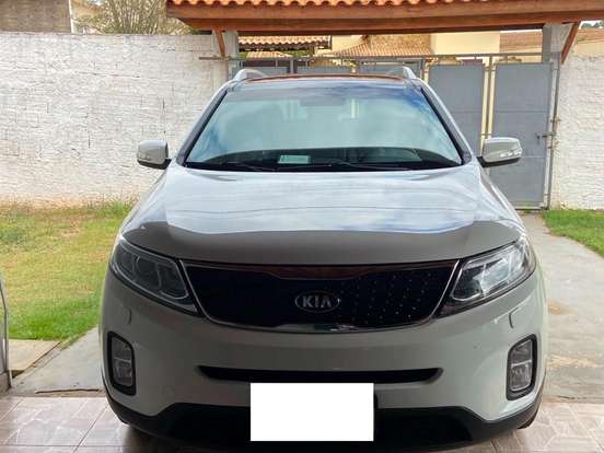 KIA-SORENTO-3.5 V6 GASOLINA EX 7L 4WD AUTOMÁTICO KIA-SORENTO-2014