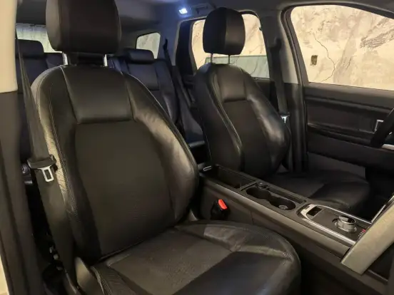 LAND ROVER-DISCOVERY SPORT-2015